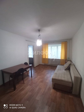 
   Продам 3-комнатную, 55.5 м², Елизаровых ул, 45

. Фото 1.