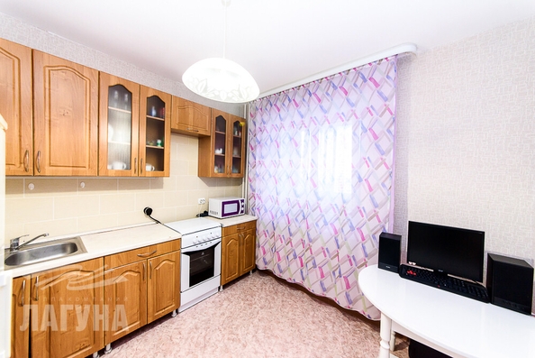 
   Продам 1-комнатную, 39.3 м², Иркутский тракт, 26

. Фото 1.