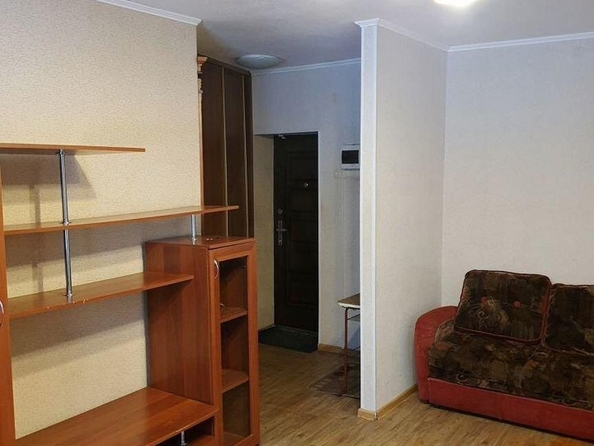 
   Продам 2-комнатную, 42 м², Киевская ул, 101

. Фото 9.