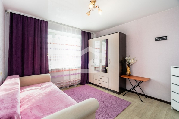 
   Продам 4-комнатную, 70 м², Алтайская ул, 126

. Фото 3.