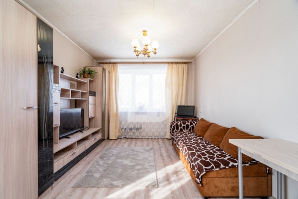 
   Продам 4-комнатную, 70 м², Алтайская ул, 126

. Фото 6.