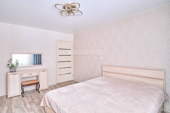 
   Продам 3-комнатную, 101 м², Богдана Хмельницкого пер, 12

. Фото 3.