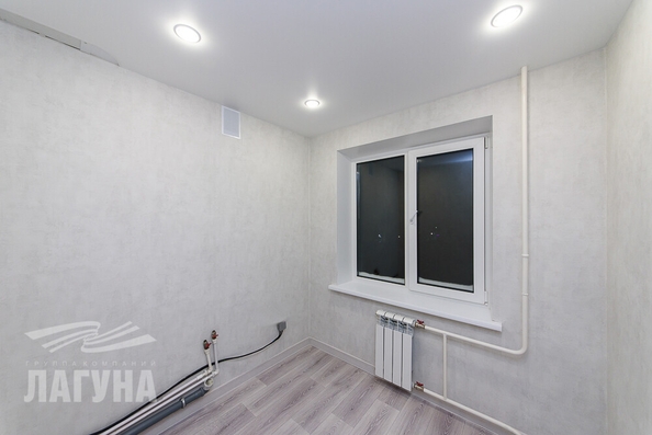 
   Продам 3-комнатную, 61.8 м², Ивана Черных ул, 97/2

. Фото 23.