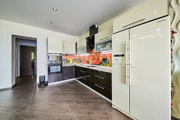 
   Продам 4-комнатную, 120 м², Кузнецова ул, 6

. Фото 13.