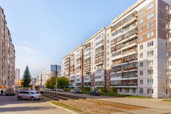 
   Продам 3-комнатную, 64 м², Лебедева ул, 64

. Фото 17.