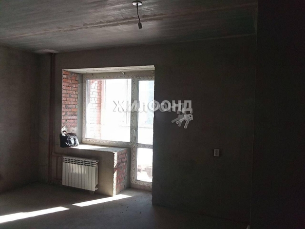 
   Продам 1-комнатную, 27.9 м², Исаака Левитана, 1

. Фото 2.