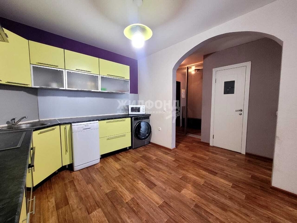 
  Сдам в аренду 2-комнатную квартиру, 49 м², Томск

. Фото 7.