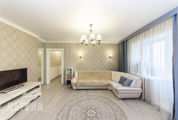 
   Продам 3-комнатную, 82 м², Герцена ул, 44

. Фото 25.