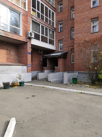 
   Сдам офис, 33.5 м², Мокрушина ул, 1а

. Фото 4.