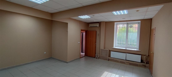 
   Сдам офис, 33.5 м², Мокрушина ул, 1а

. Фото 7.