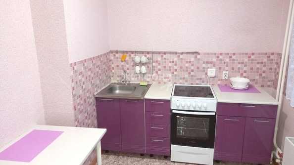 
  Сдам в аренду 1-комнатную квартиру, 35 м², Томск

. Фото 4.