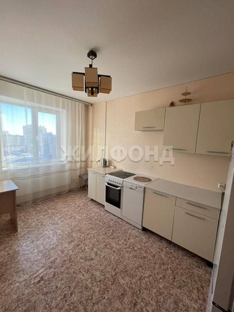 
  Продается 2-комн. квартира, 60 м², Юрия Ковалева ул, д. 38
. Фото 7.