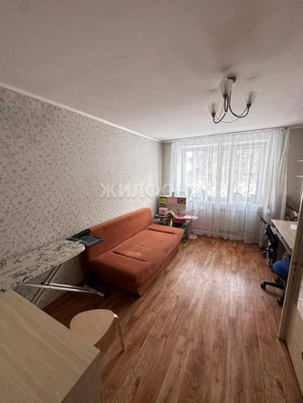 
   Продам 3-комнатную, 62 м², Иркутский тракт, 98

. Фото 15.