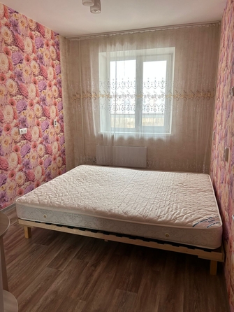 
   Продам 3-комнатную, 64 м², Обручева ул, 12Б

. Фото 3.