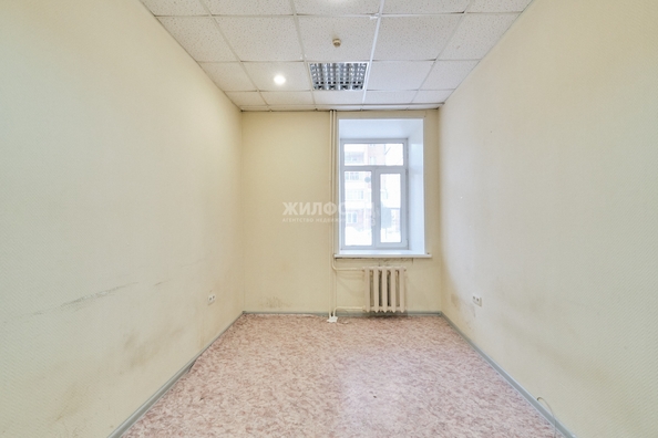 
   Продам помещение свободного назначения, 180 м², Мокрушина ул, 1

. Фото 11.