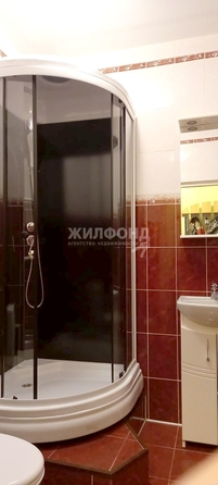 
  Сдам в аренду 1-комнатную квартиру, 46 м², Томск

. Фото 6.