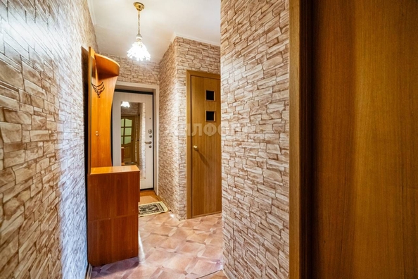 
   Продам 3-комнатную, 59 м², 

. Фото 7.