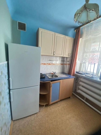 
   Продам 2-комнатную, 40 м², Короленко ул, 11

. Фото 1.