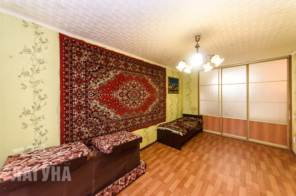 
   Продам 2-комнатную, 49.1 м², Любы Шевцовой ул, 15

. Фото 17.
