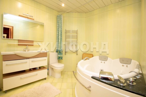 
   Продам 3-комнатную, 106.6 м², Тверская ул, 81

. Фото 5.