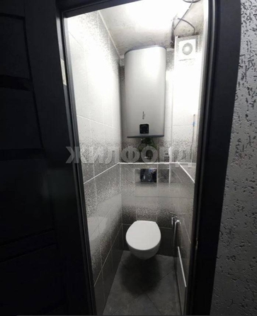 
   Продам 3-комнатную, 66.5 м², Сибирская ул, 104

. Фото 11.