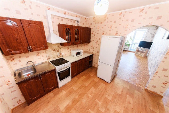 
   Продам 2-комнатную, 49.2 м², Любы Шевцовой ул

. Фото 9.