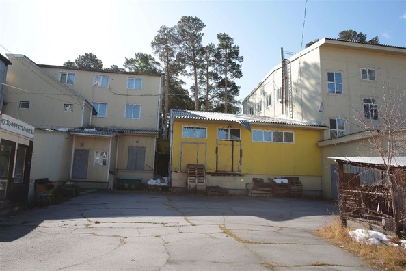 
   Продам помещение под производство, 2205.9 м², Новая ул

. Фото 3.