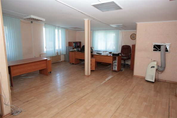 
   Продам помещение под производство, 2205.9 м², Новая ул

. Фото 19.