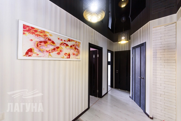 
   Продам 3-комнатную, 104.8 м², Гоголя ул, 55

. Фото 26.
