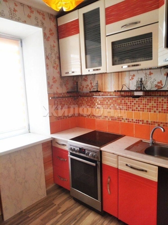 
   Продам 1-комнатную, 21.9 м², Сергея Лазо ул, 10

. Фото 6.