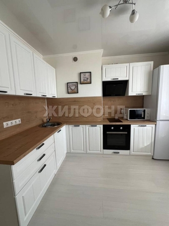 
   Продам 1-комнатную, 45 м², Большая Подгорная ул, 87бл

. Фото 16.
