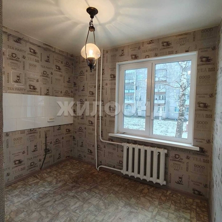 
   Продам 2-комнатную, 37 м², Ференца Мюнниха ул, 12

. Фото 1.