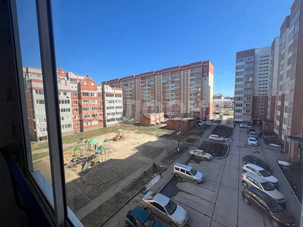
   Продам 1-комнатную, 35.2 м², Суворова ул, 17

. Фото 9.