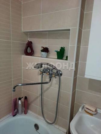 
   Продам 2-комнатную, 45.9 м², Ивана Черных ул, 66

. Фото 13.