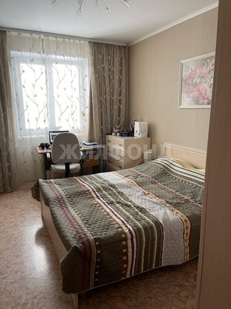 
   Продам 2-комнатную, 53.2 м², Заречная 4-я ул, 46

. Фото 5.
