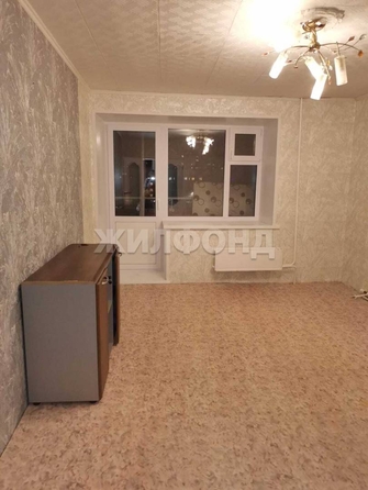 
   Продам 2-комнатную, 49 м², Сергея Лазо ул, 24

. Фото 1.