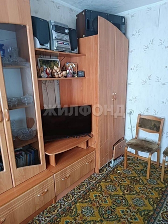 
   Продам 2-комнатную, 39 м², Академический пр-кт, 5/1

. Фото 2.