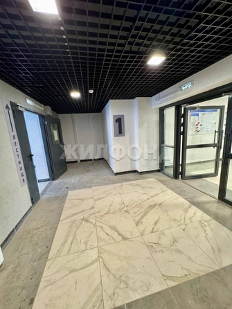 
   Продам 2-комнатную, 52 м², Аркадия Иванова ул, 21

. Фото 1.