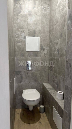 
   Продам 2-комнатную, 63.8 м², Челюскинцев ул, 2

. Фото 9.
