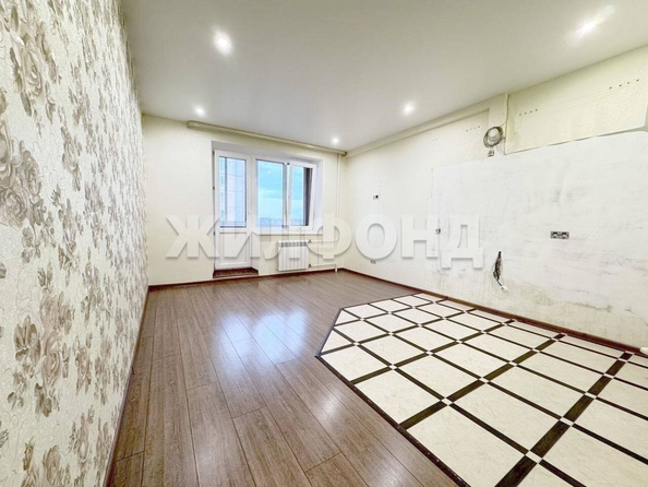 
   Продам 2-комнатную, 60 м², Герасименко ул, 1/20

. Фото 4.