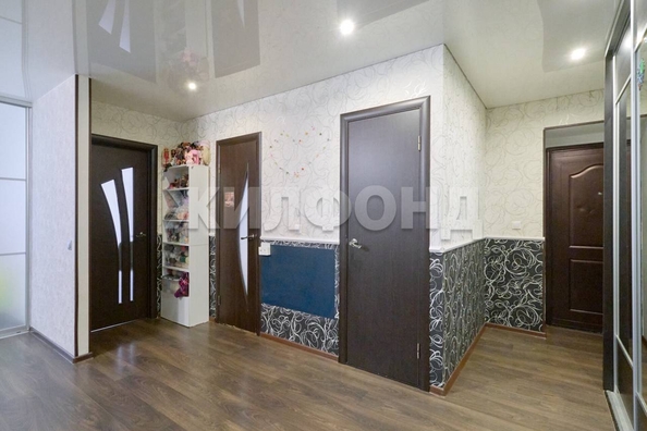 
   Продам 2-комнатную, 46.2 м², Ивана Черных ул, 66

. Фото 4.