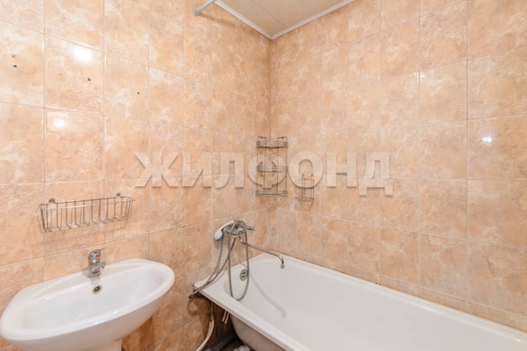 
   Продам 3-комнатную, 79.4 м², Сибирская ул, 115

. Фото 28.