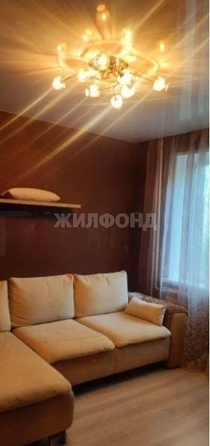 
   Продам 4-комнатную, 68.9 м², Киевская ул, 28

. Фото 1.