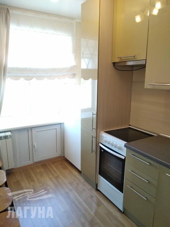 
  Сдам в аренду 3-комнатную квартиру, 55 м², Томск

. Фото 20.