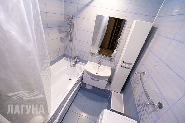 
  Продается 2-комн. квартира, 52.7 м², Архитектора Василия Болдырева ул, д. 2
. Фото 3.