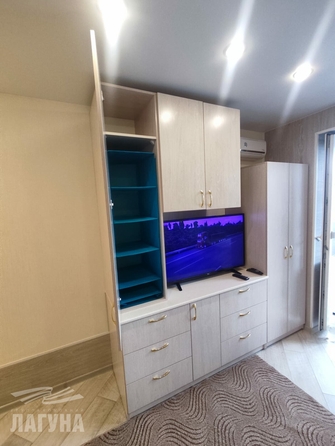 
  Сдается 1-комн. квартира, 35 м², Матросова ул, д. 3
. Фото 6.