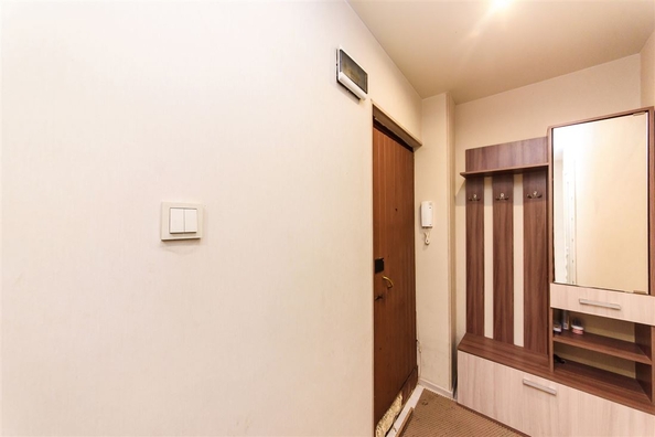
  Продается 2-комн. квартира, 45.7 м², Бела Куна ул
. Фото 10.