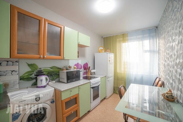 
  Сдается 3-комн. квартира, 65 м², Лебедева ул, д. 8
. Фото 1.