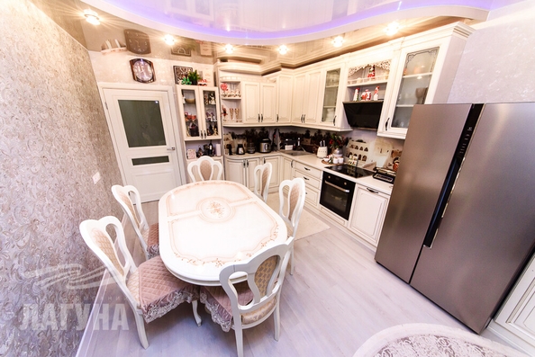 
  Продается 3-комн. квартира, 80.4 м², Андрея Крячкова ул, д. 21
. Фото 7.