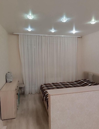 
  Продается 2-комн. квартира, 54 м², Ференца Мюнниха ул, д. 22
. Фото 5.